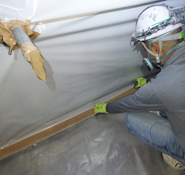 大阪市某ビルLV1吹付け石綿除去工事