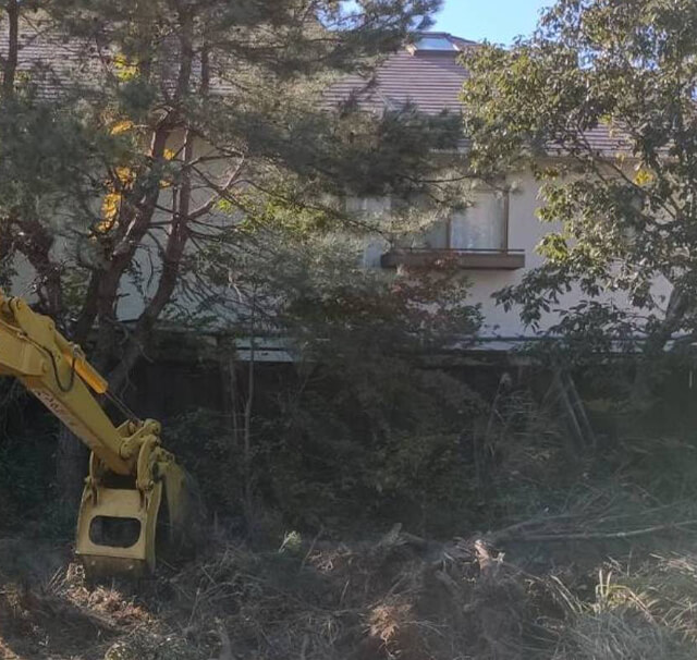 川西市(仮称)花屋敷１階RC造２階以降木造居宅解体工事及び480㎡森林植栽伐採工事敷地面積1000㎡:その他瓦礫類分別時にアミダス使用