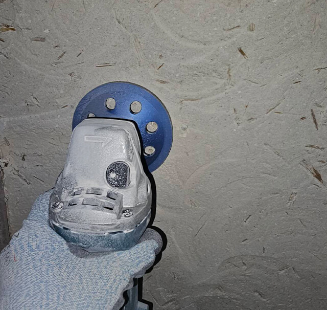 奈良県奈良市RC解体工事に伴う内壁漆喰アスベストLV3除去処分工事