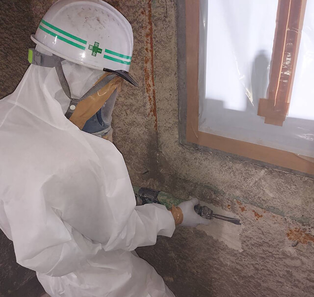 九州某処理センターLV1内部天井・壁アスベスト除去工事